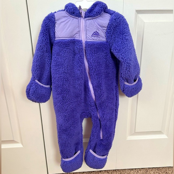 Winter outer layer onesie 18month - Picture 1 of 4